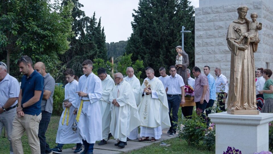 Proslava Sv. Antuna u crkvi sv. Ante u Korčuli – Dubrovačka biskupija