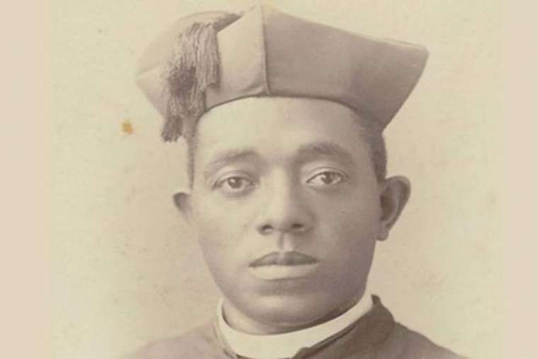 lipnja i život prvog crnog američkog katoličkog svećenika