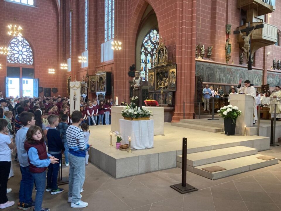 Proslavljena svetkovina sv. Antuna Padovanskog u Frankfurtu na Majni