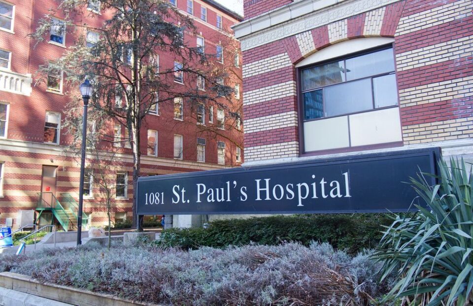 Obitelj tuži zbog vjerskog izuzeća bolnice za eutanaziju