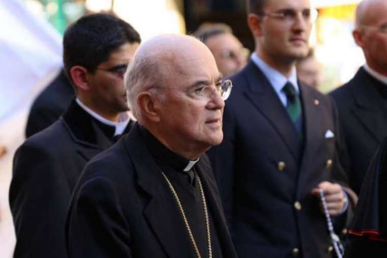 Bivši američki nuncij Viganò bit će podvrgnut crkvenom suđenju za raskol, odbijajući papu Franju