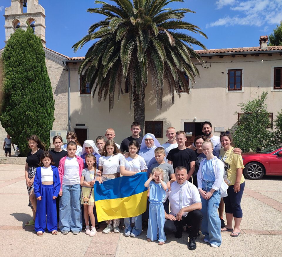 Caritas započeo s ljetovanjima Ukrajinske djece i naših obitelji –