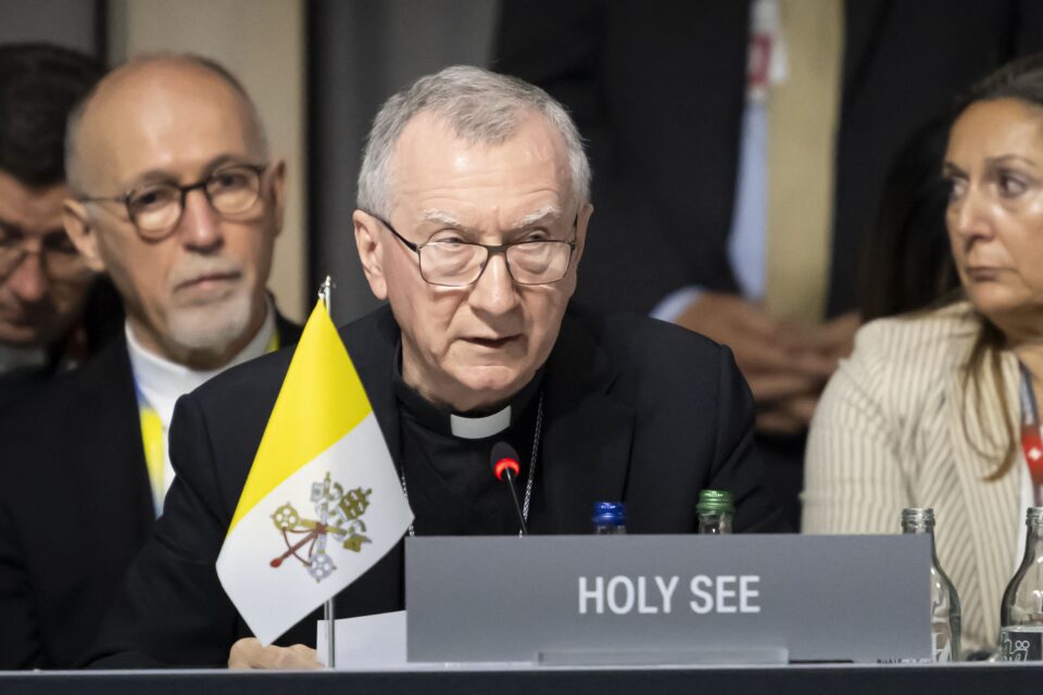Vatikanski državni tajnik žali zbog nedolaska Rusije na mirovnu konferenciju u Ukrajini