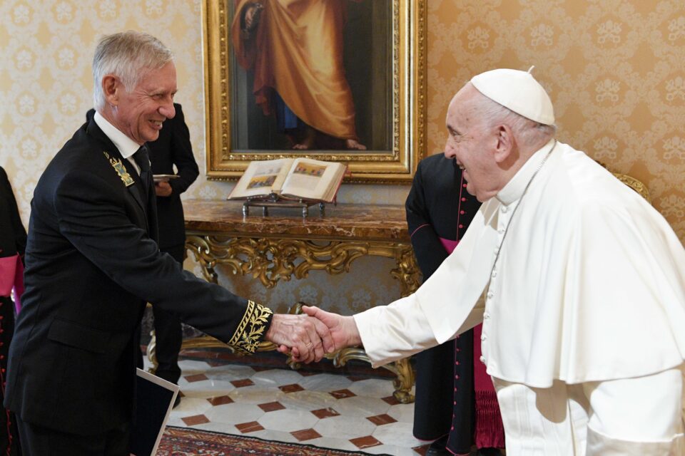 Papa Franjo sastao se s ruskim veleposlanikom u Vatikanu