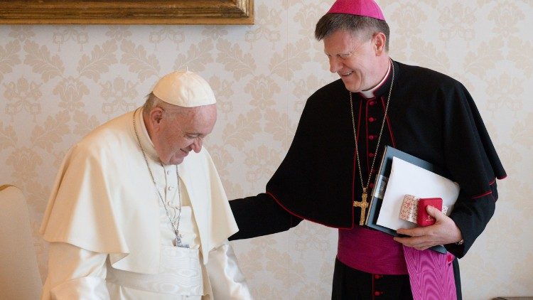 Papa imenovao nadbiskupa Jozića apostolskim nuncijem u Gruziji i Armeniji
