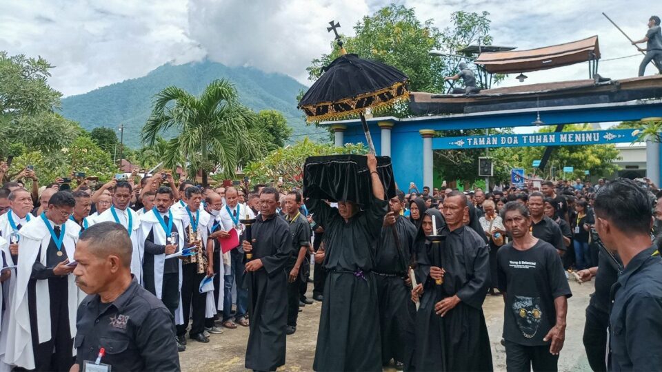 Indonezija potiče katolički turizam na otoku Flores, gleda na gospodarski rast