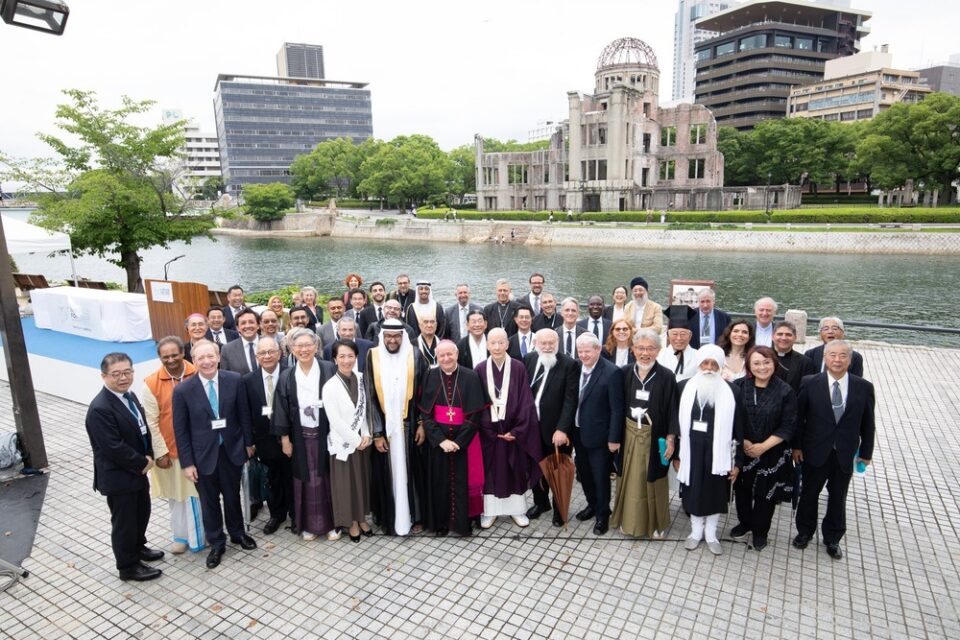 Papa traži od svjetskih religija da guraju etički razvoj umjetne inteligencije