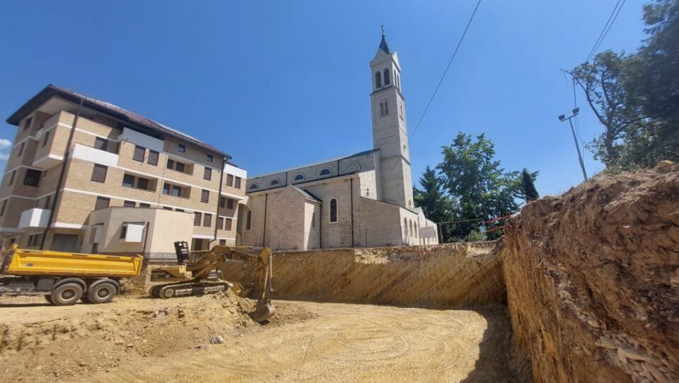 Započela izgradnja galerije i knjižnice u Franjevačkom samostanu Rama-Šćit