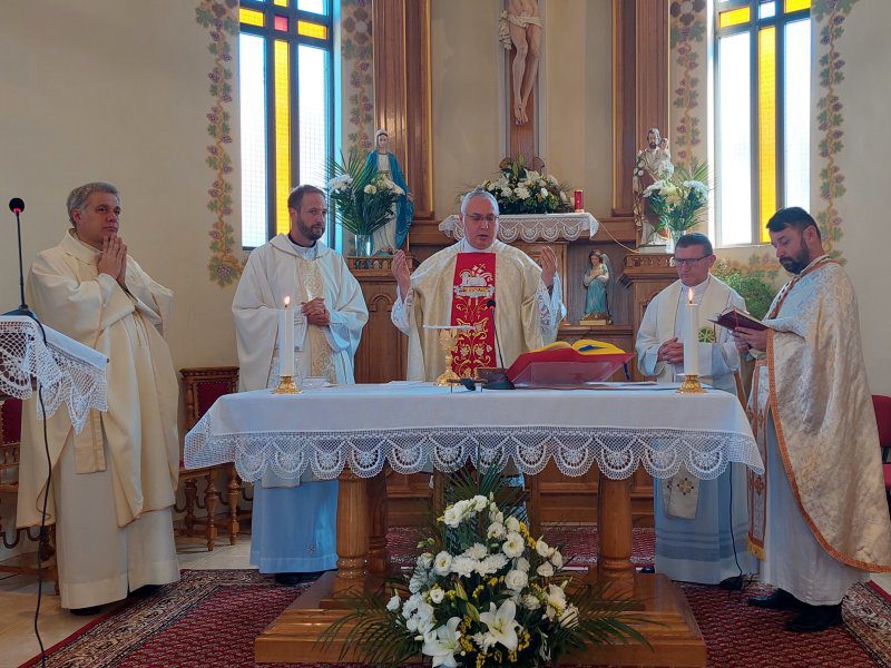 PROSLAVLJENA ZAŠTITNICA ŽUPE LAĆARAK