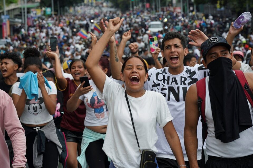 Venezuelanski biskupi pozivaju na provjeru izbornih rezultata dok se prosvjedi zbog Madurove pobjede intenziviraju