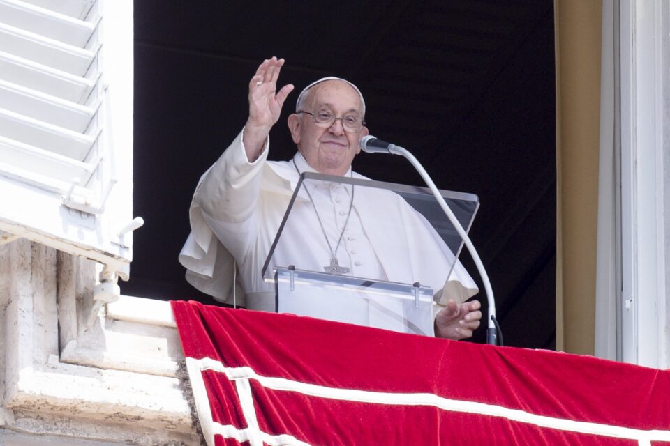 Na Uznesenje papa povjerava ratom razorene zemlje Mariji na čuvanje