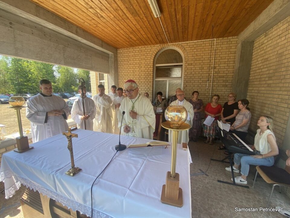 Župa u Sanskom Mostu uz proslavu patrona obilježila 140 godina postojanja i 25 godina od izgradnje sadašnje župne crkve