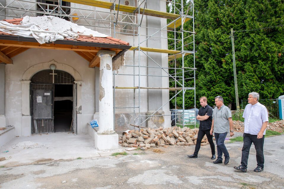 Biskup posjetio gradilišta crkava u Preloščici, Gušću i Kratečkom – Sisačka biskupija