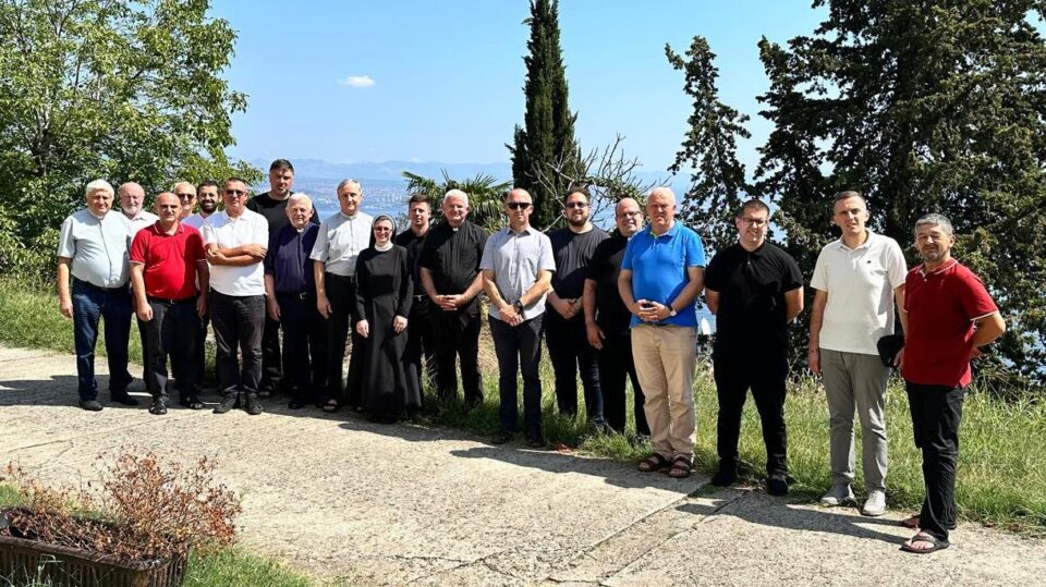 Održane duhovne vježbe za svećenike Riječke nadbiskupije – Riječka nadbiskupija