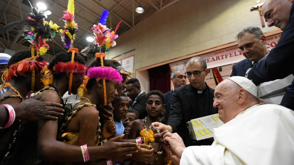 ‘Molimo se da će Papin posjet PNG-u omogućiti našim studentima da sanjaju velike snove’ – Vatican News