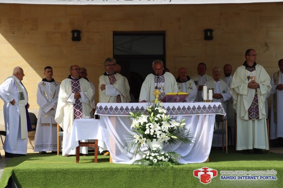 U samostanskoj crkvi na Šćitu proslavljen blagdan Male Gospe