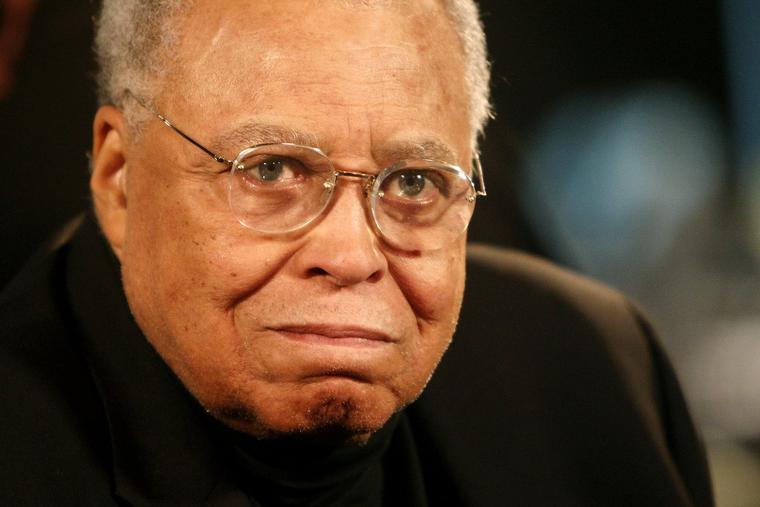 Prije nego što je pozajmio glas Darthu Vaderu, James Earl Jones bio je mudar čovjek