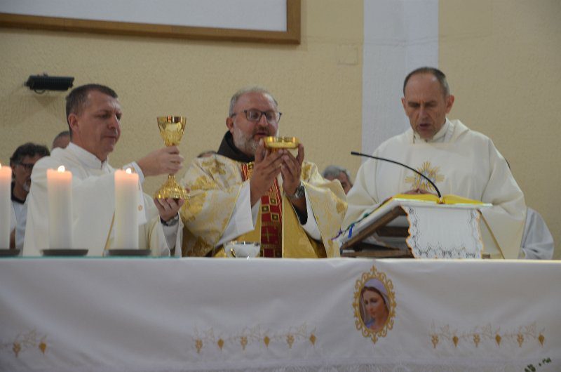 Proslava patrona u Svilaju i srebrnog svećeničkog jubileja fra Ivice Pavlovića