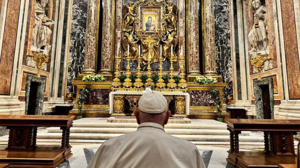 Papa zahvaljuje Gospi za apostolsko putovanje u Aziju i Oceaniju