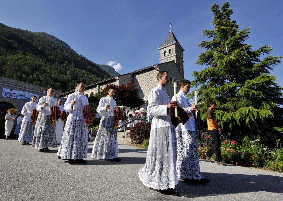 Što je SSPX? Pogled na kontroverznu tradicionalističku katoličku skupinu