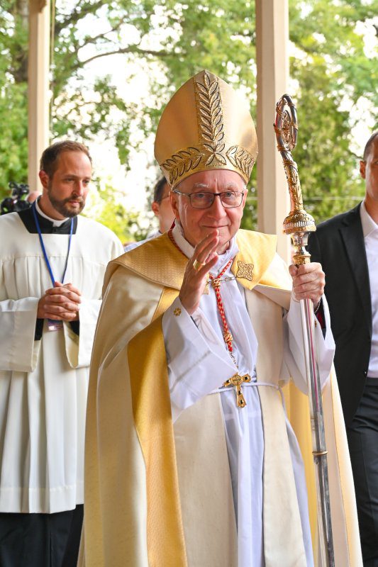 HOMILIJA KARDINALA PAROLINA NA VEČERNJOJ MOLITVI U SVETIŠTU GOSPE TEKIJSKE