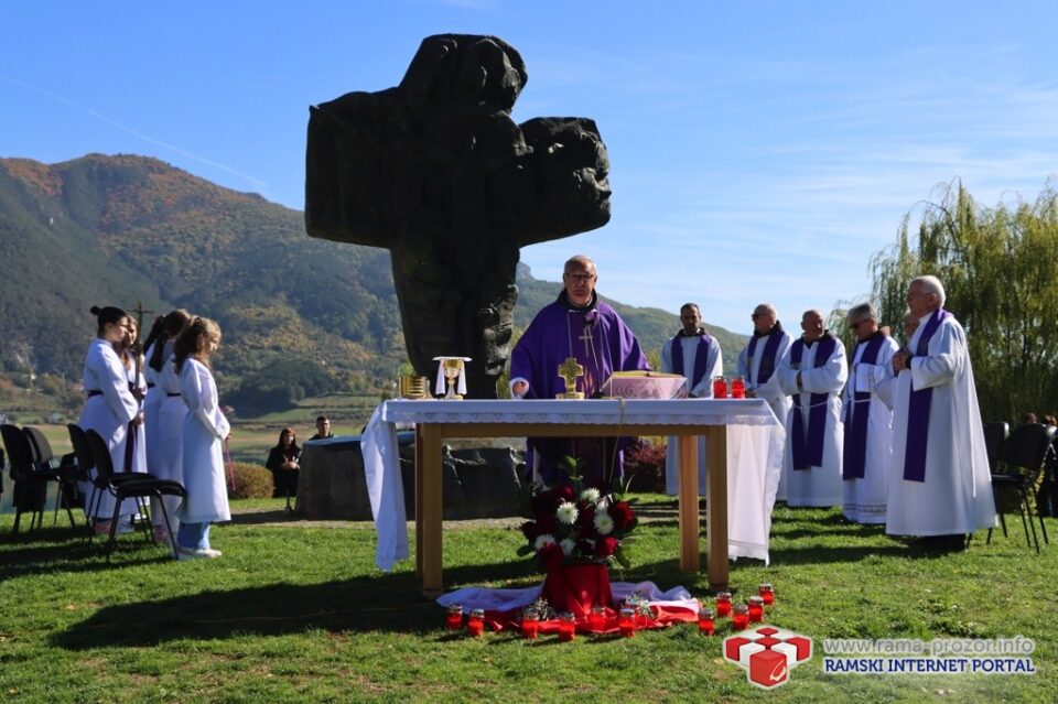 Dan sjećanja na ramske žrtve – Komemoracija na Šćitu