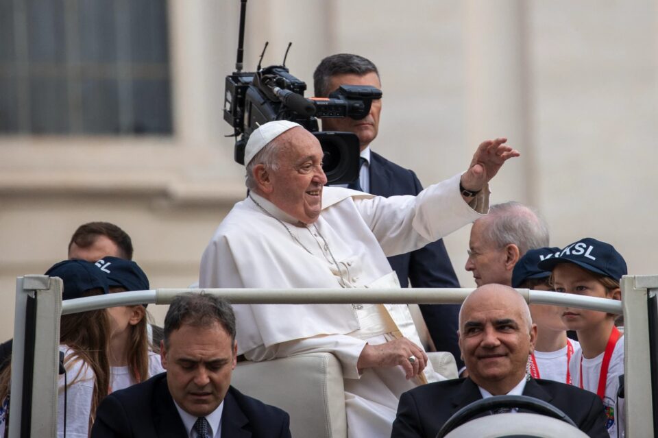 Papa Franjo nada se ‘pomirenju razlika’ s pravoslavcima i protestantima