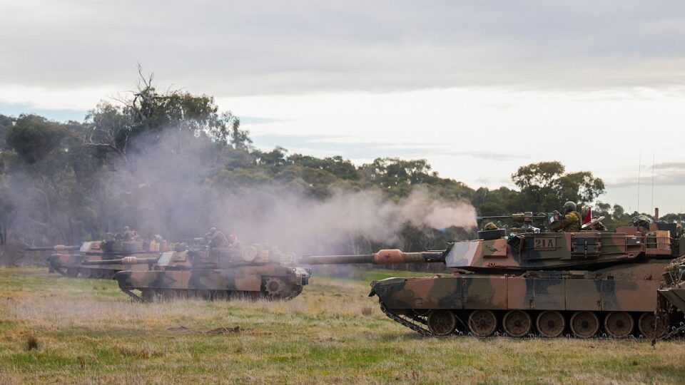 Australija odobrila veliku besplatnu donaciju tenkova Ukrajini