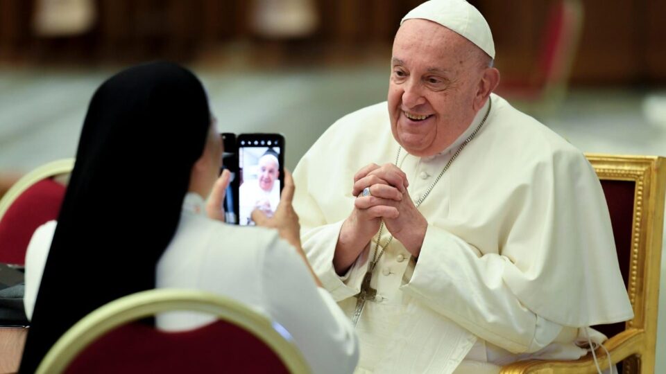 Papa: Dokument Sinode je dar Božjem narodu – Vatican News