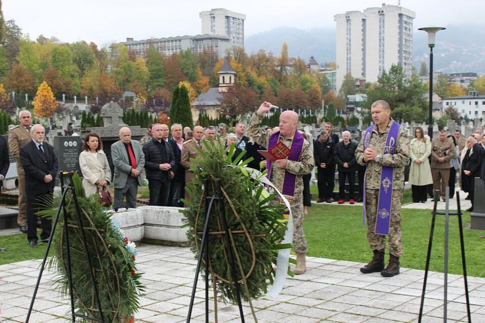 Uposlenici MO-a i OS-a BiH obilježili Svi svete i Dušni dan