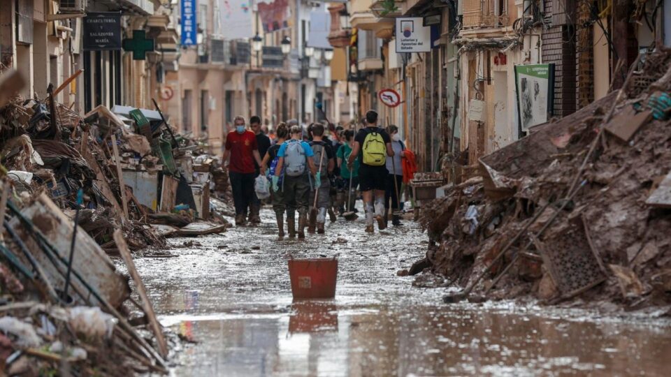 Crkva u Španjolskoj na prvoj liniji pružanja pomoći u Valenciji pogođenoj DANA-om