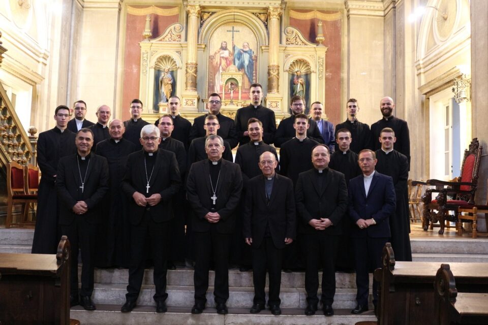 Biskupi Biskupske konferencije BiH slavili Misu s bogoslovnom zajednicom u Sarajevu