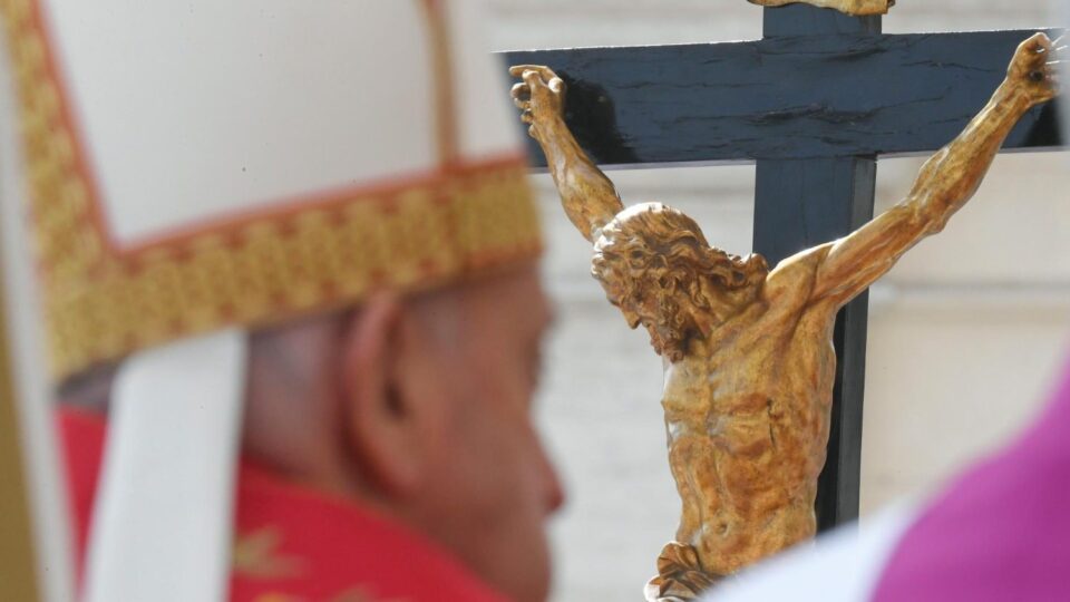 Papa Franjo: Vjera je putovanje koje nas vodi Bogu