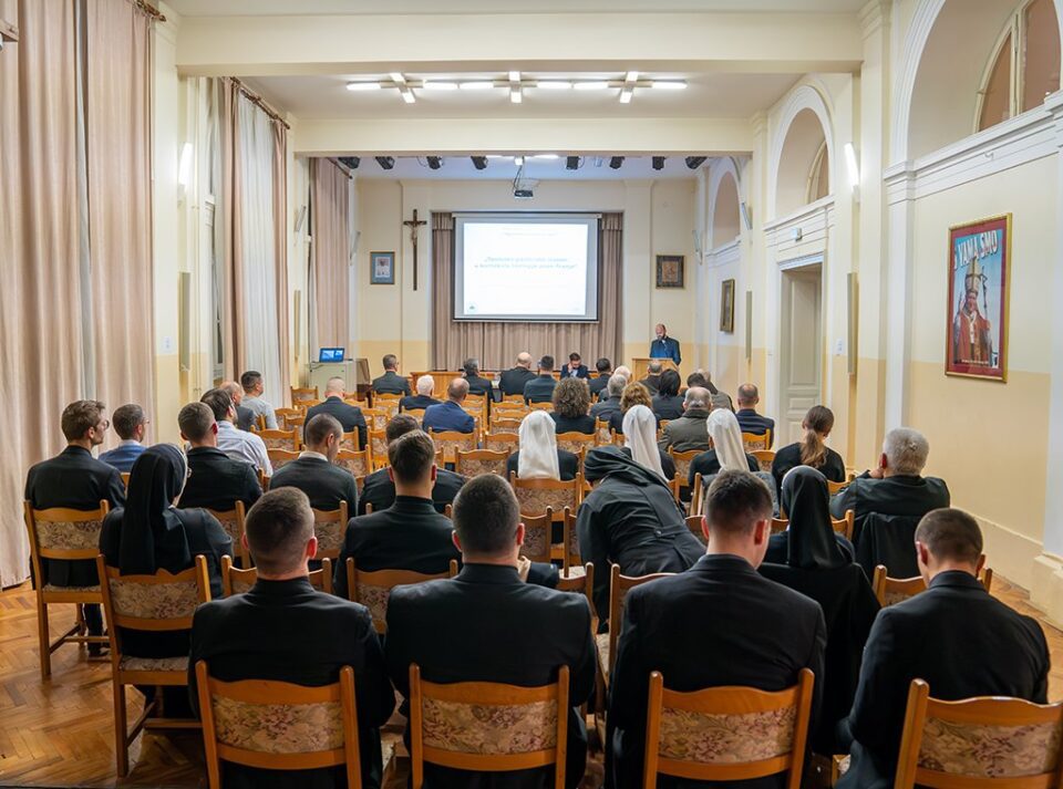 Započeo međunarodni znanstveni simpozij “Odgovornost za stvoreni svijet”