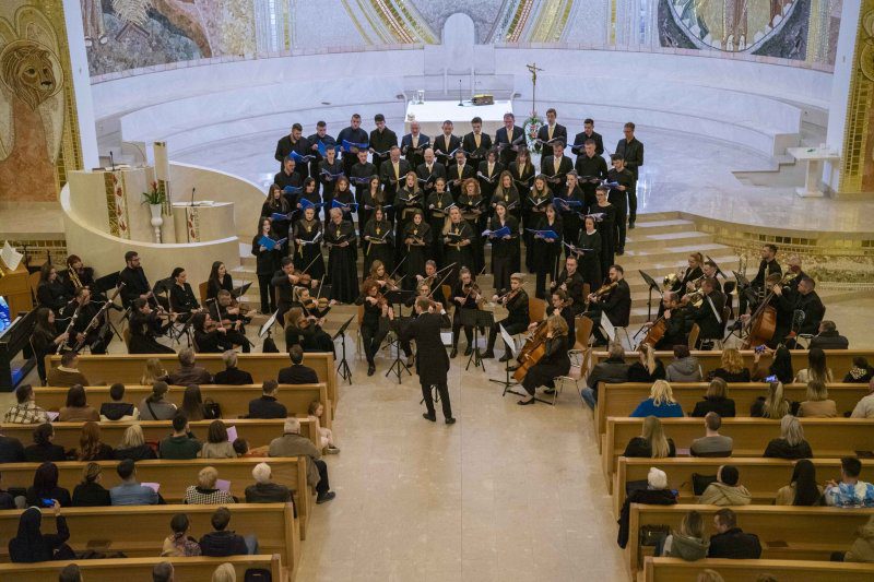 U Mostaru održan koncert u spomen na žrtve Domovinskog rata