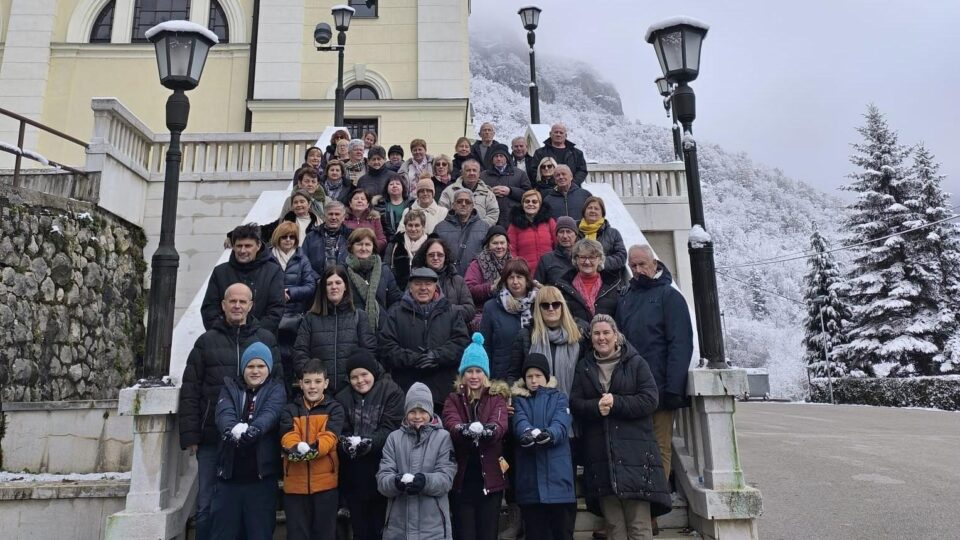 Župa Rožat hodočastila u duhovna središta Bosne – Dubrovačka biskupija