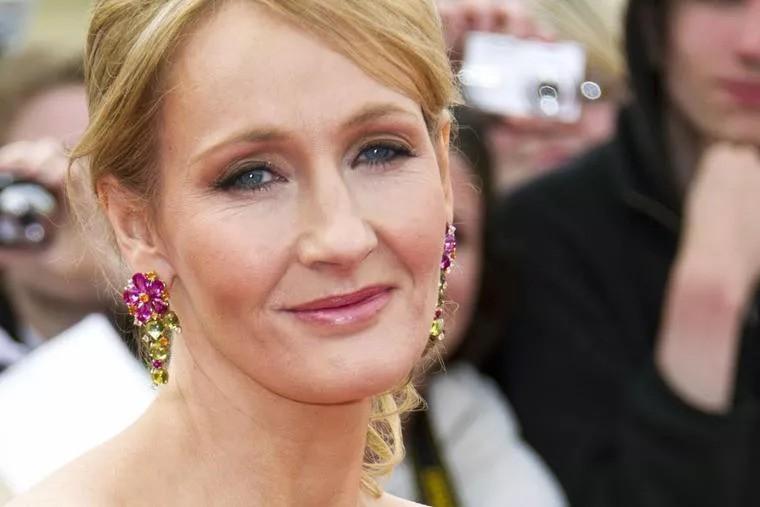 JK Rowling otvorila priču o ’tisućama prijetnji’ koje je primila zbog protivljenja transrodnosti