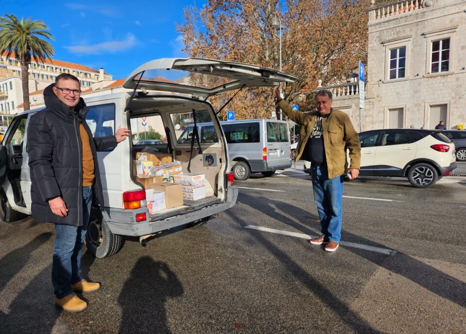 Dubrovčani skupili preko tri tone namirnica za četiri župe Vrhbosanske nadbiskupije