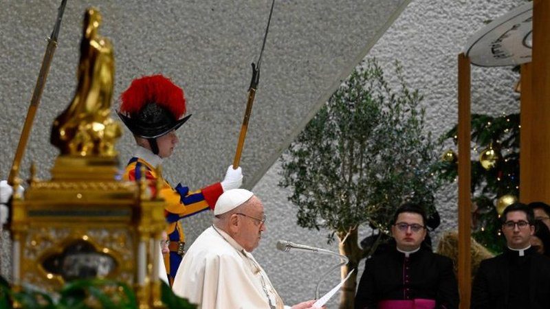 Papa: Molim za žrtve ciklona u Mayotteu i za kraj ratova