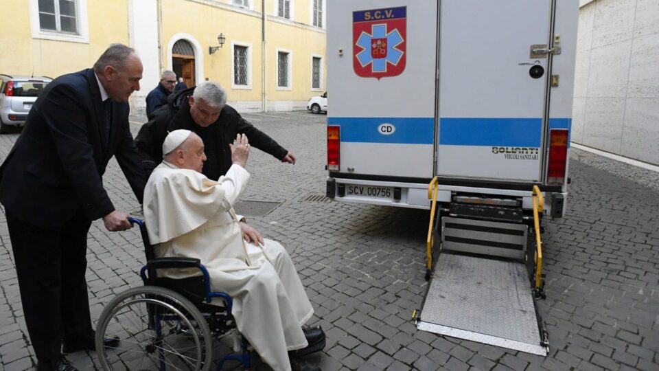 Papa na Božić izražava bliskost s Ukrajinom