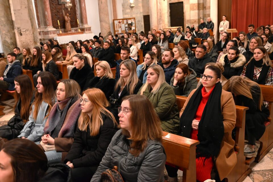 Duhovna utjeha i suhoća – p. Hrvoje Mravak na duhovnoj obnovi u Zadru