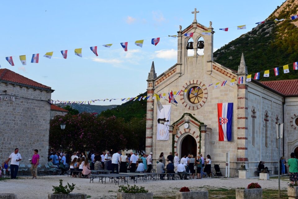 Ston: Poruka i čestitka štovateljima sv. Vlaha – Dubrovačka biskupija