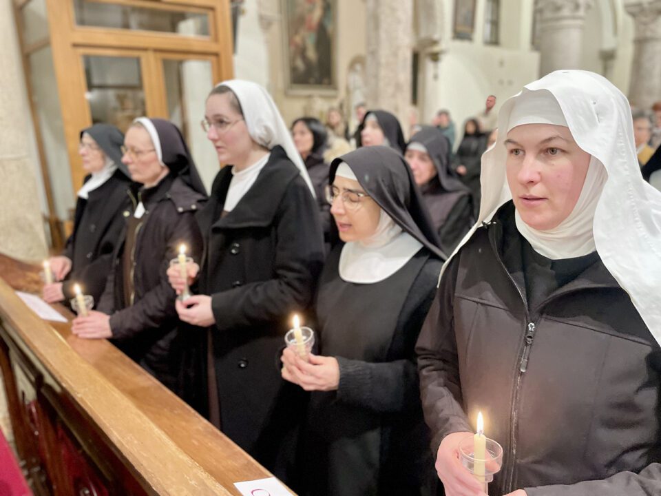 Redovnici i redovnice proslavili Dan posvećenog života –