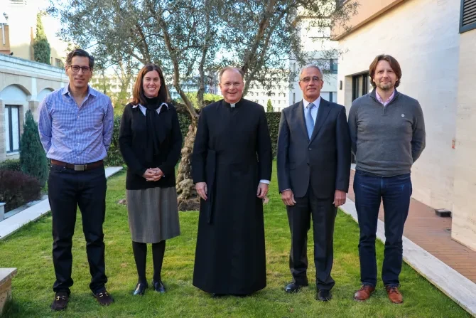 Vatikan daje konačno odobrenje statutima Regnuma Christia