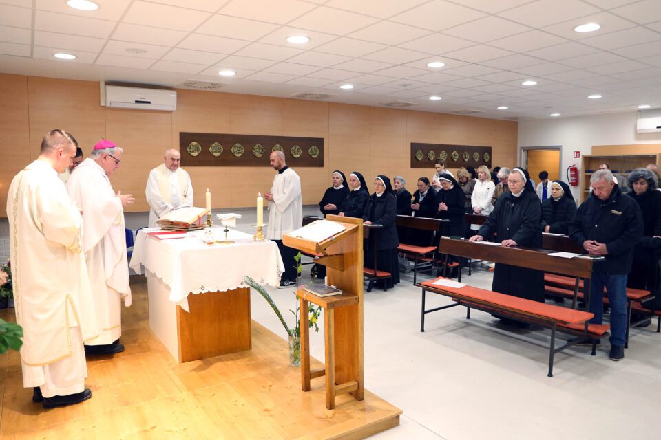 Proslava blagdana Gospe Lurdske i Dana bolesnika u šibenskoj bolnici.