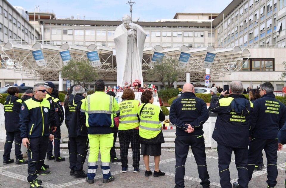 Papa Franjo odmara se nakon mirne noći