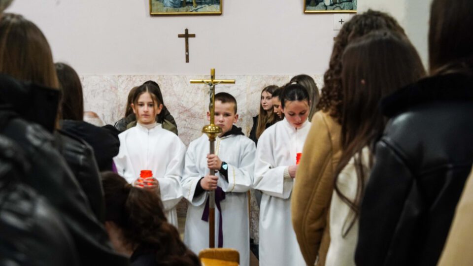 Drugi Arhiđakonatski križni put mladih Vrhbosanske nadbiskupije