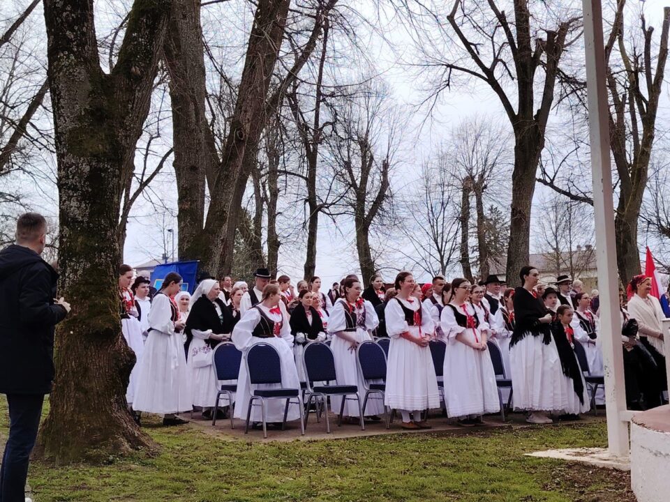 Jubilejsko hodočašće predstavnika kulturno umjetničkih društava u Novu Raču