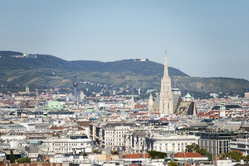 Diljem Austrije zvonila zvona za papu Franju