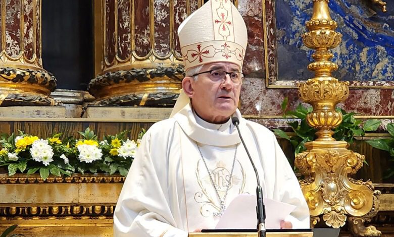 Okružnica biskupa mons. Željka Majića o Misi zadušnici u katedrali i crkvama na području biskupije